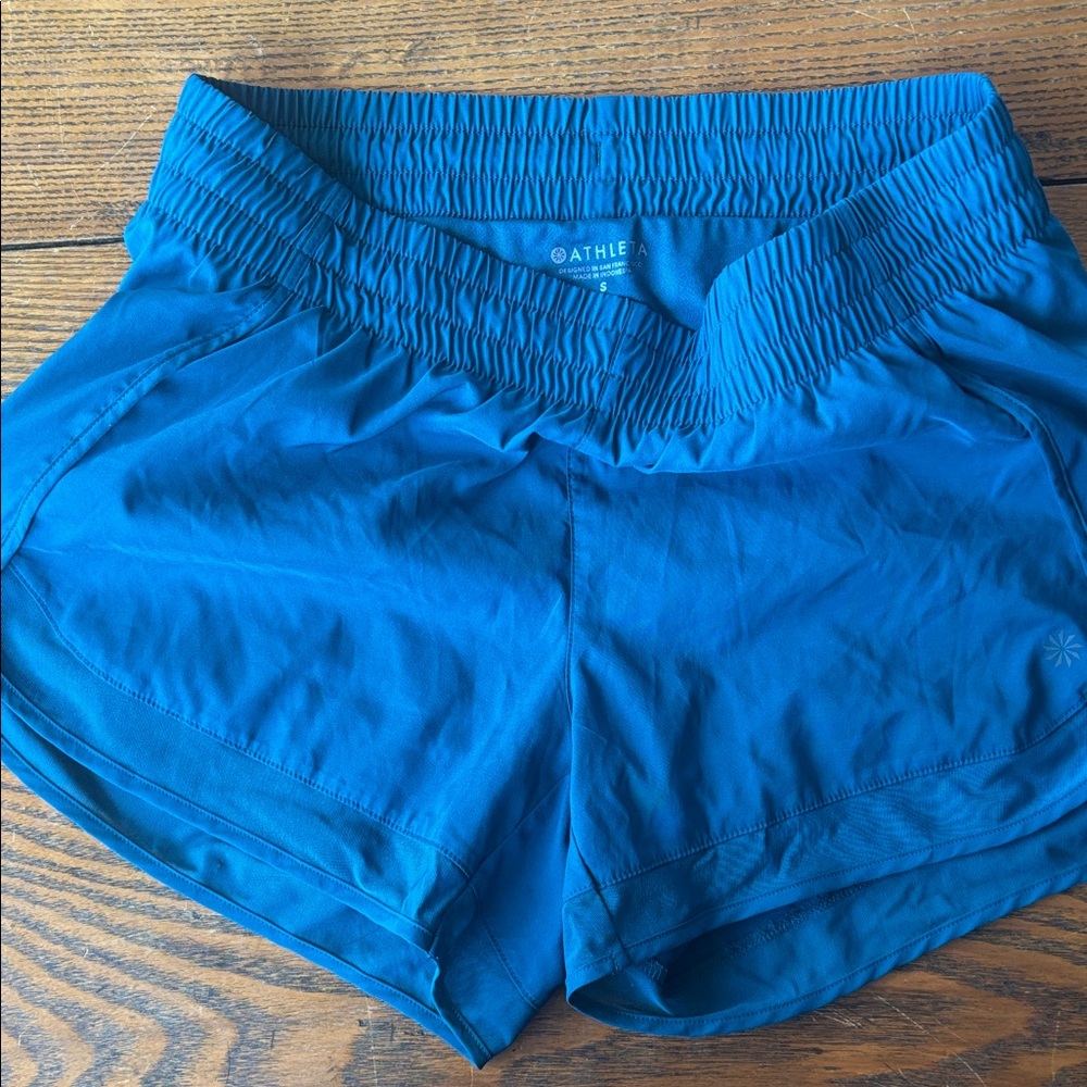 Athleta Women's Mesh Racer Teal Small Athletic Shorts